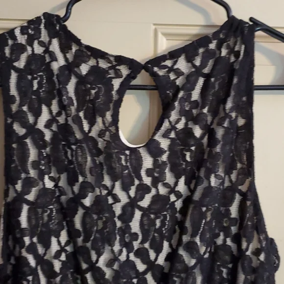 Torrid Lace Hi-Lo Dress - Picture 4 of 5